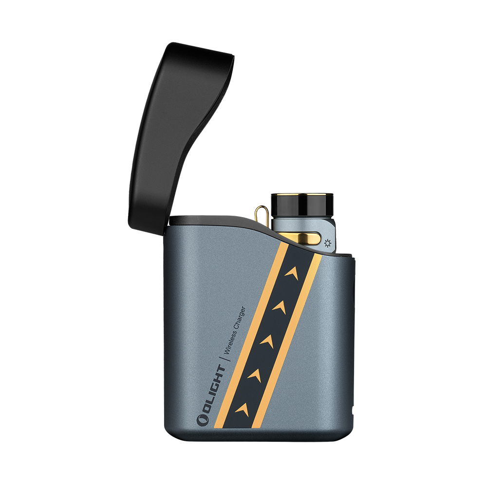 Baton 4 Edición Premium 1300 Lúmenes Linterna EDC
