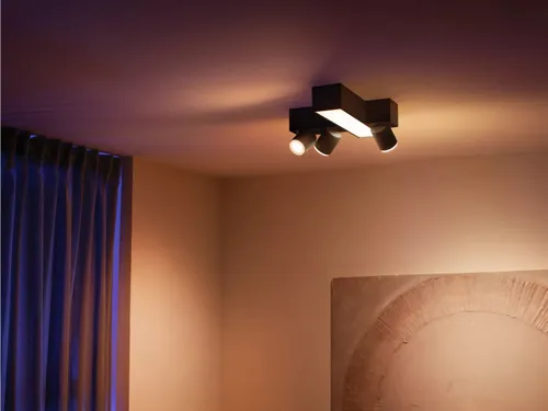 Philips Hue White & Color Ambiance Plafón Centris Con Tres Focos Cruzados Negro: imagen 2
